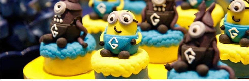 Confeitaria modelada que surpreende pelo sabor e detalhes.